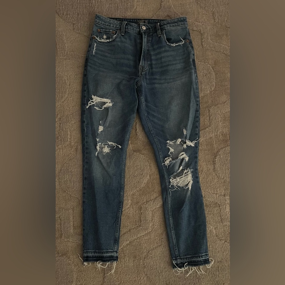 Abercrombie and Fitch Jeans Size 6